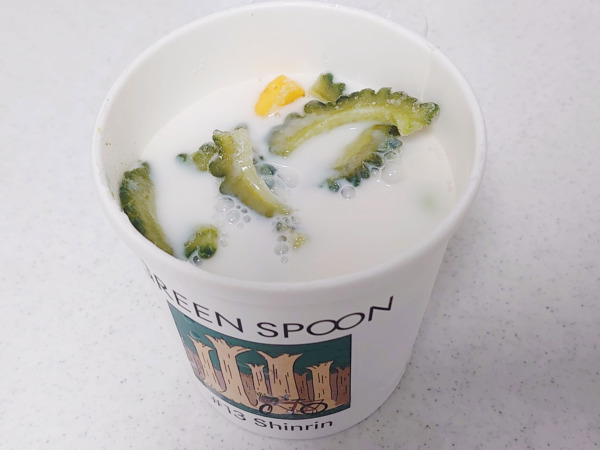 green spoon スムージー #13 Shinrinにアーモンドミルクを入れた画像
